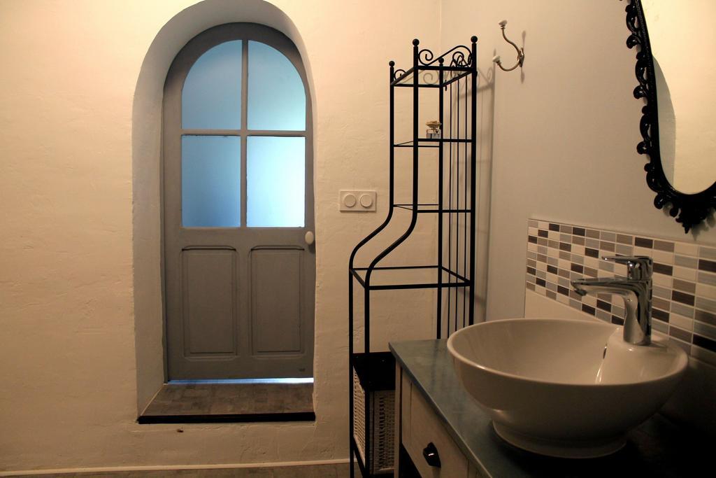Bed and Breakfast Mas De La Douceur Saint-Andiol Pokoj fotografie
